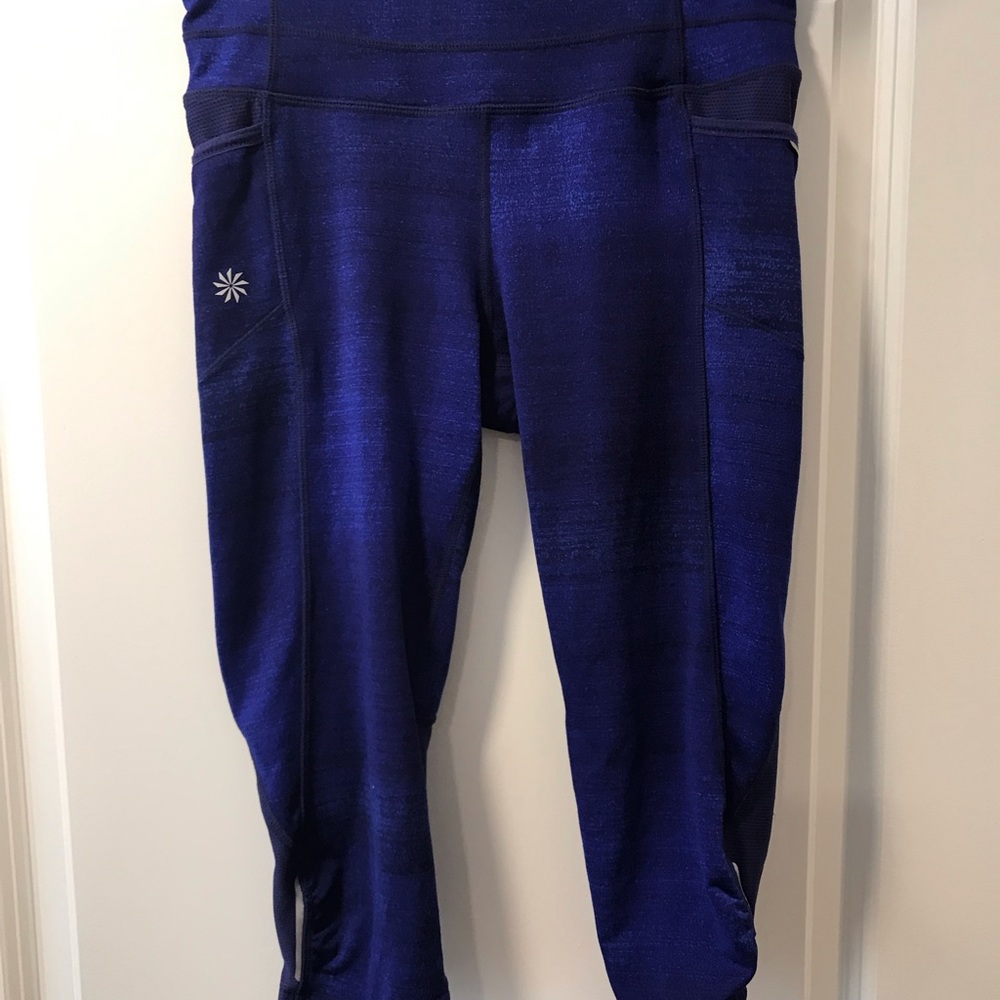 Athleta cropped leggings